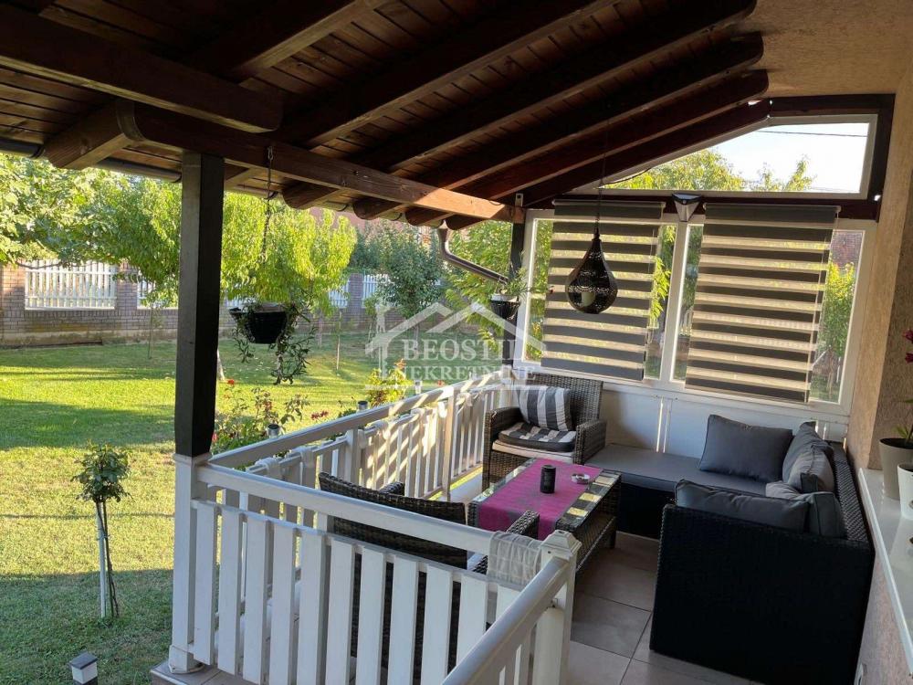 Kuća Prodaja Smederevo  418 m2
