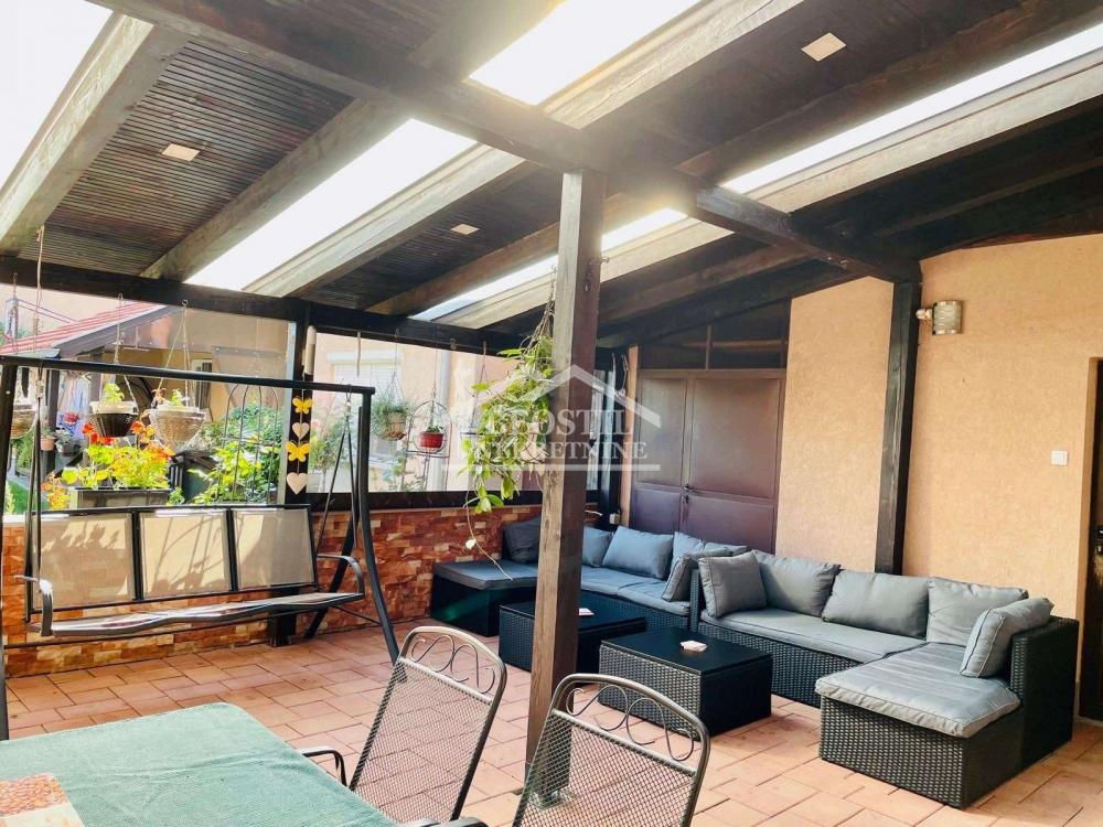 Kuća na prodaju, Carina, Smederevo, 418m², 249.000 €