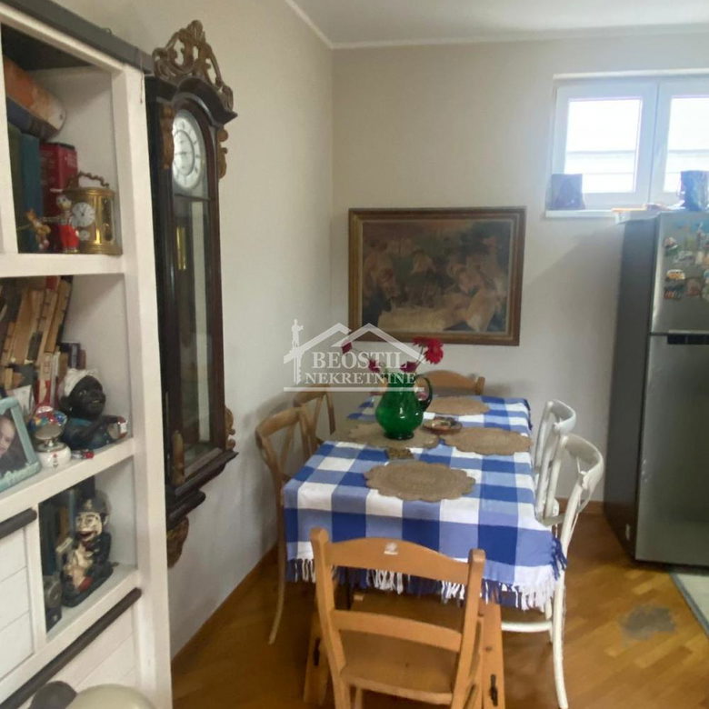 Stan Prodaja Beograd Voždovačka Crkva 88 m2