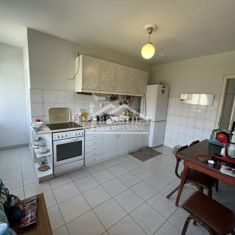 Kuća na prodaju, Jugovo, Smederevo, 987m², 320.000 €