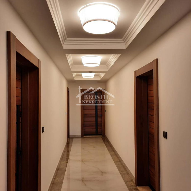 Stan Izdavanje Beograd Surčin (mesto) 42 m2