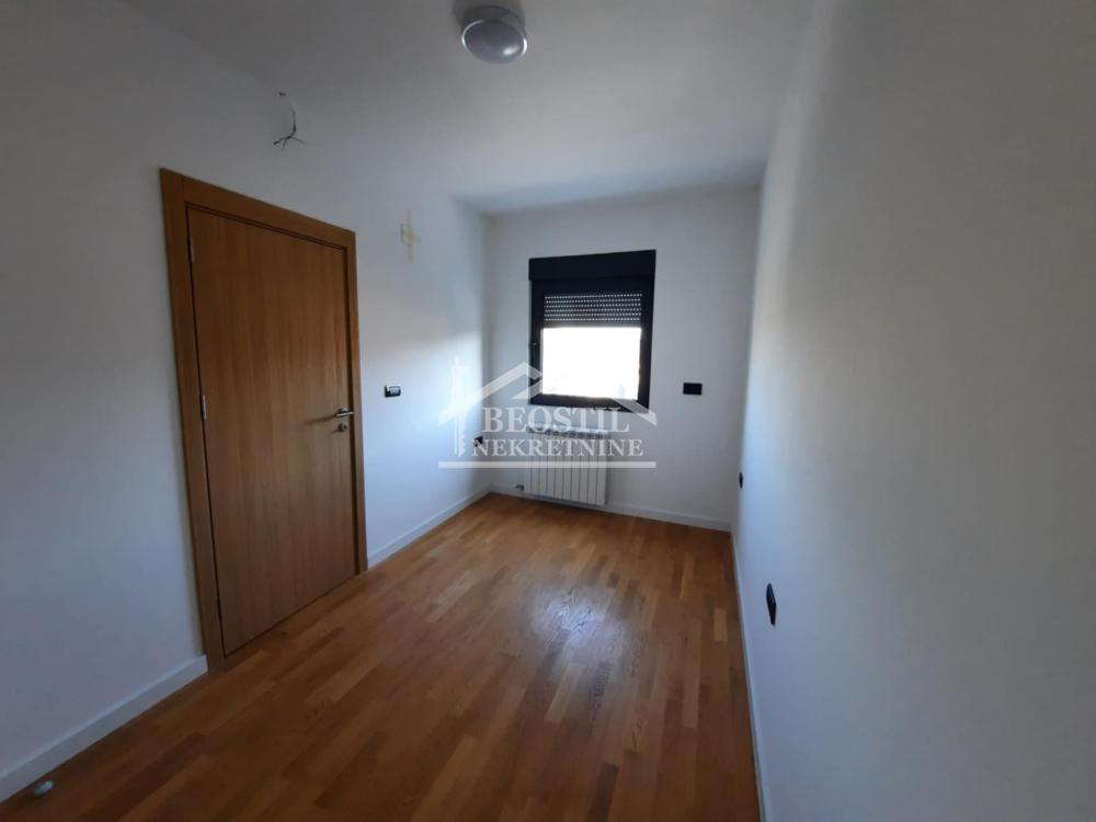 Stan Izdavanje Beograd Surčin (mesto) 42 m2