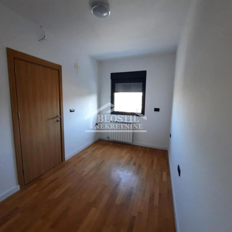 Stan Izdavanje Beograd Surčin (mesto) 42 m2
