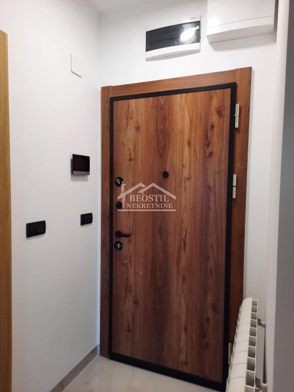 Stan Izdavanje Beograd Surčin (mesto) 42 m2