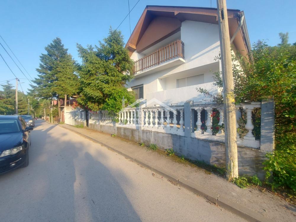 Kuća na prodaju, Centar, Smederevo, 199m², 159.000 €