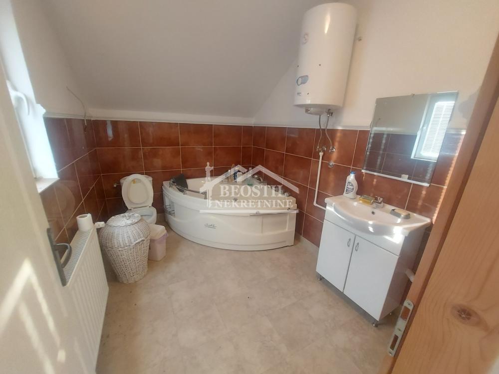Kuća Prodaja Smederevo  199 m2