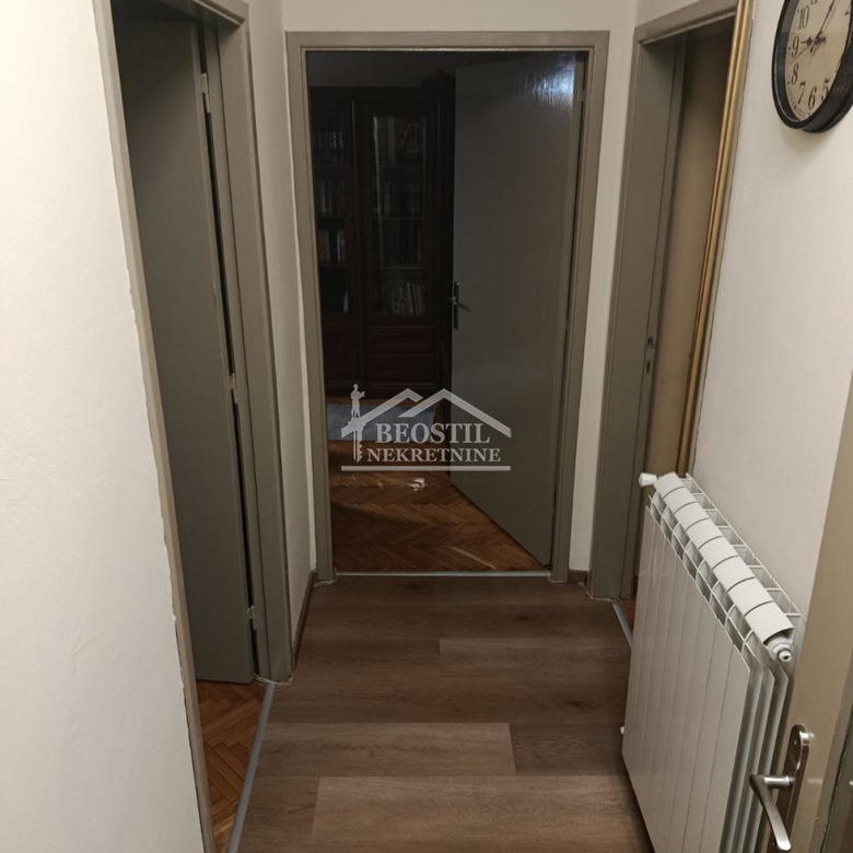 Stan Prodaja Beograd Gradska Bolnica 104 m2