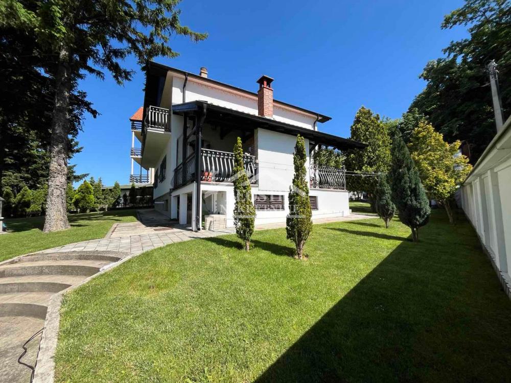 Kuća na prodaju, Centar, Smederevo, 126m², 330.000 €