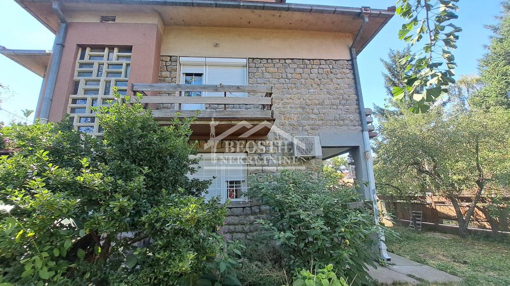 Kuća na prodaju, Boleč, Beograd, 203m², 250.000 €