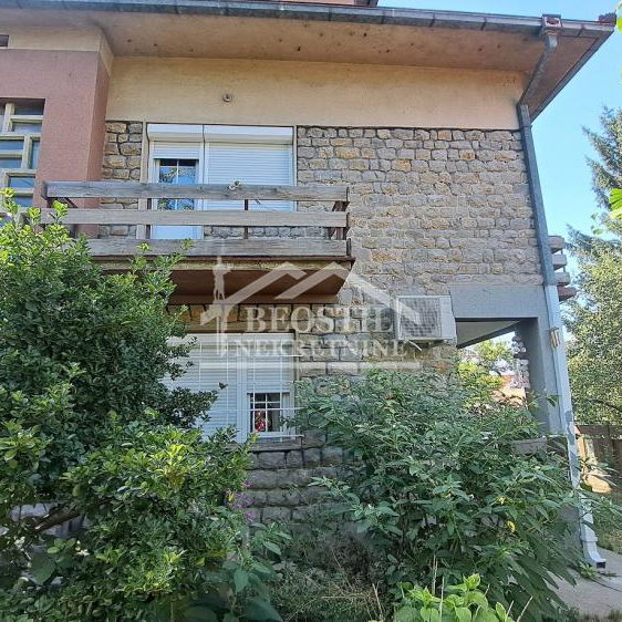 Kuća na prodaju, Boleč, Beograd, 203m², 250.000 €