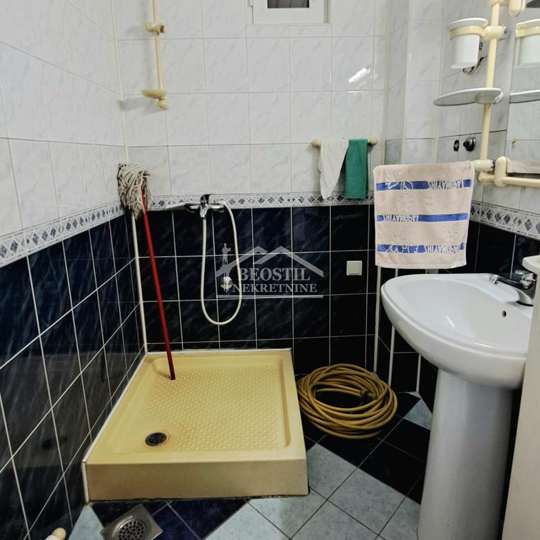 Lokal Izdavanje Beograd Mali Mokri Lug 50 m2
