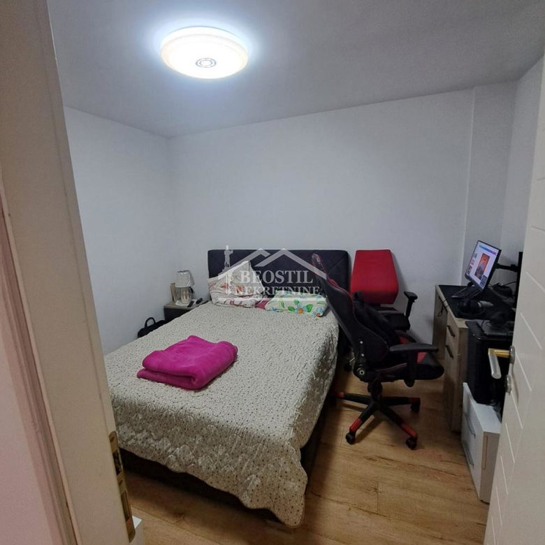 Dvoiposoban stan na prodaju, Bežanijska Kosa 1, Beograd, 69m², 228.000 €