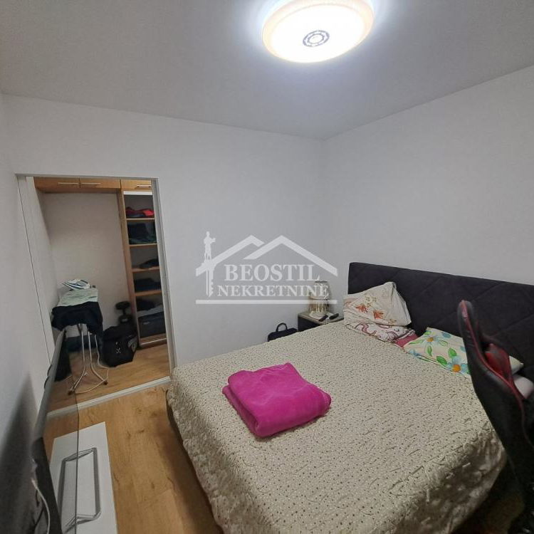 Dvoiposoban stan na prodaju, Bežanijska Kosa 1, Beograd, 69m², 228.000 €