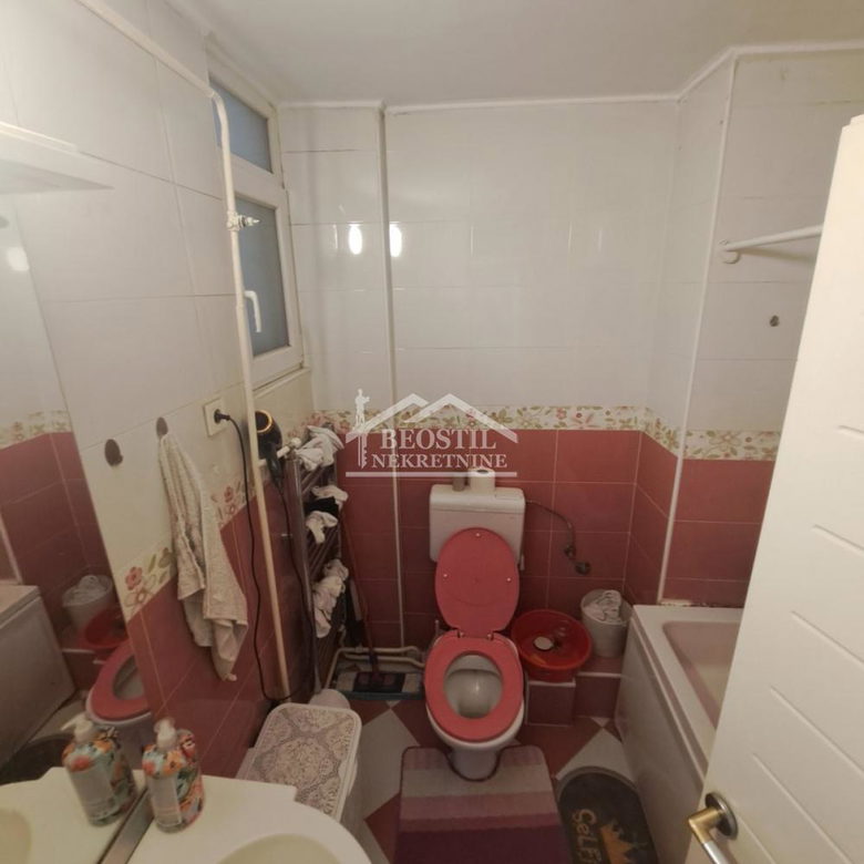 Stan Prodaja Beograd Bežanijska Kosa 1 69 m2