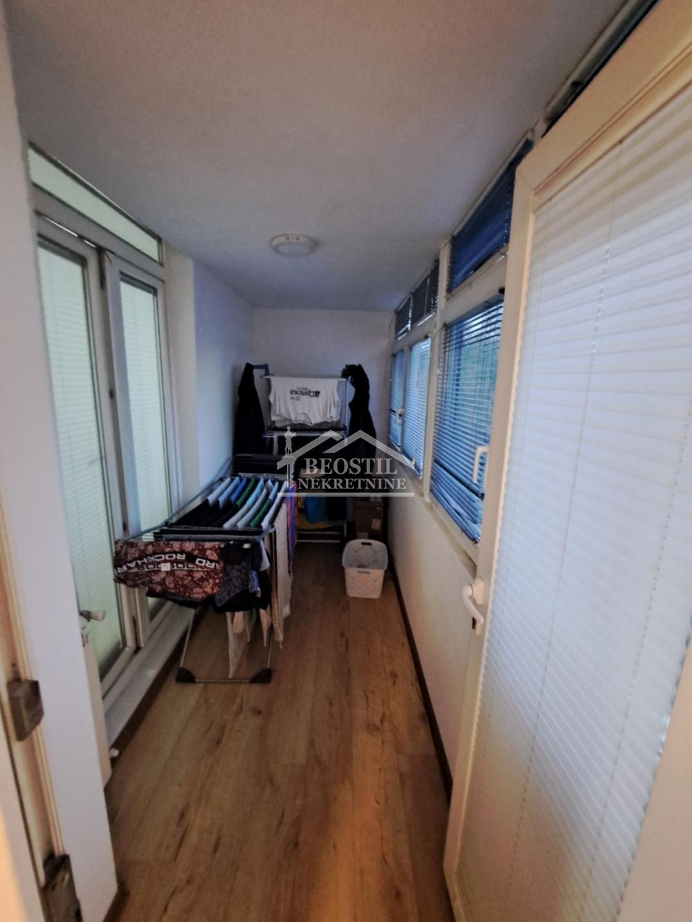 Stan Prodaja Beograd Stan Prodaja Beograd Bežanijska Kosa 1 69 m2