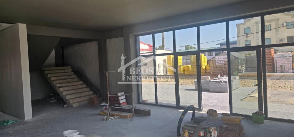 Lokal Izdavanje Smederevo  2100 m2
