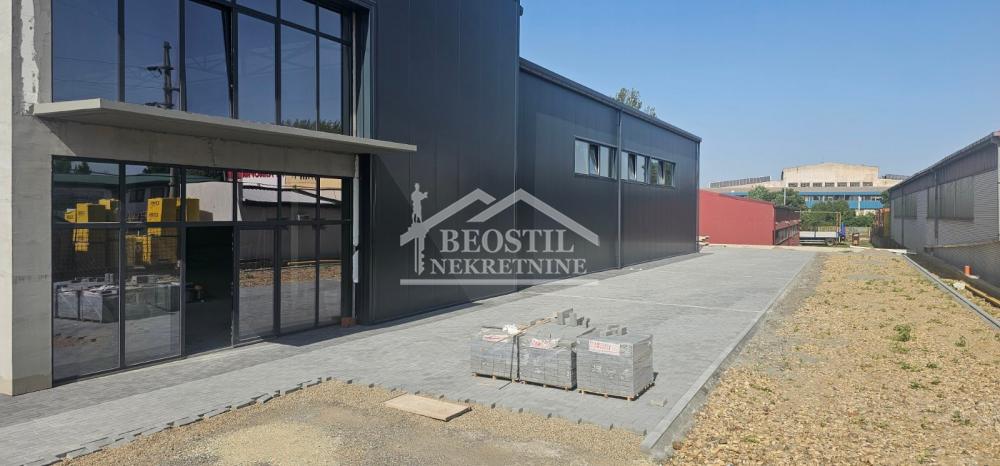 Lokal Izdavanje Smederevo  2100 m2