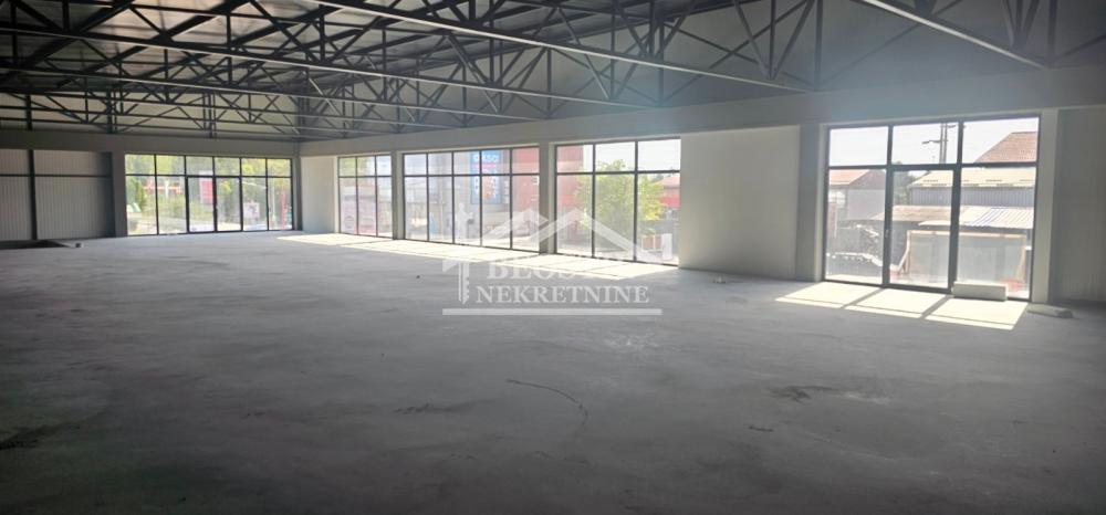 Lokal za izdavanje, Centar, Smederevo, 2100m², 16.800 €/mes