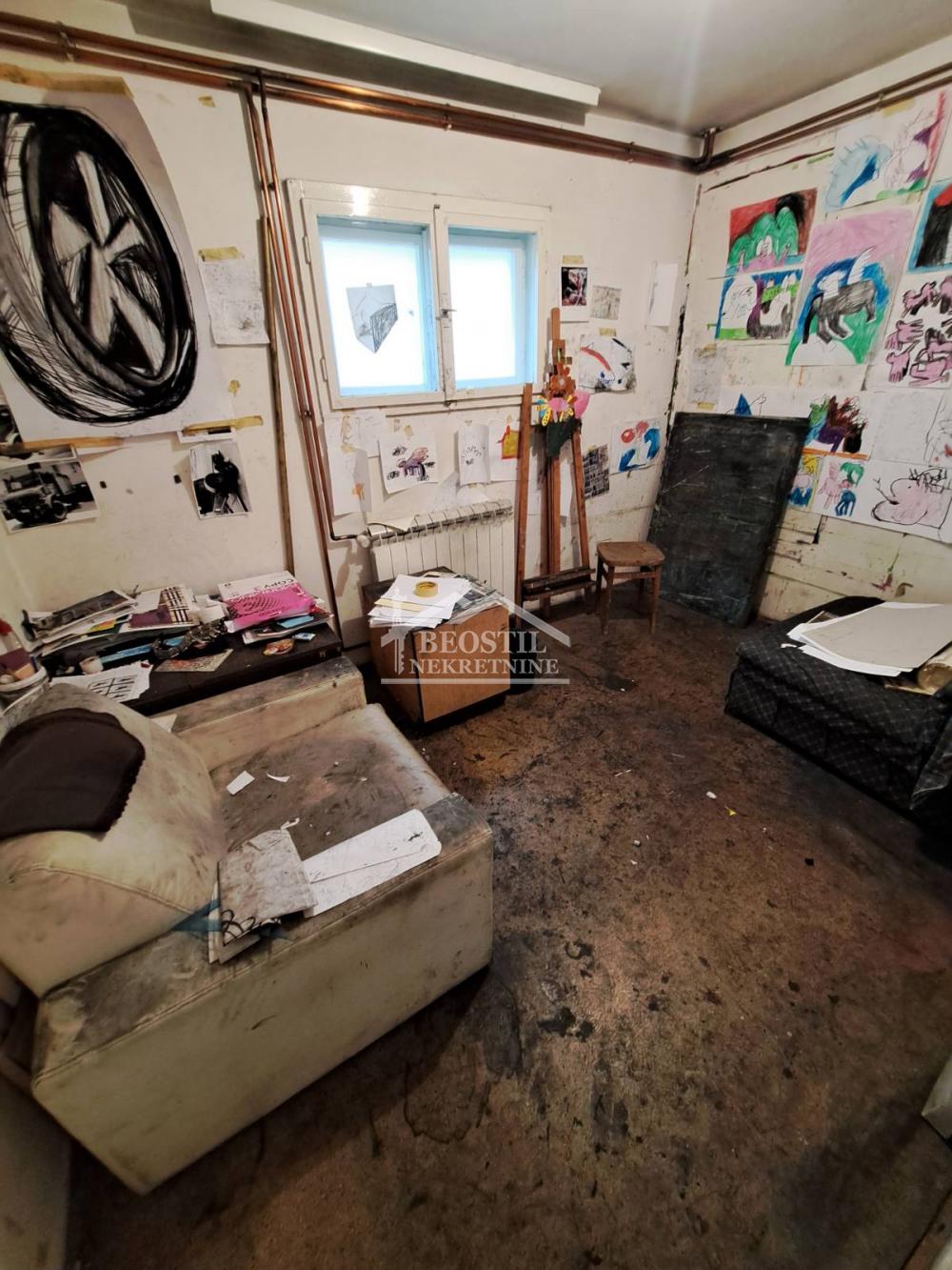 132024571_14_20251015104518 Kuća na prodaju, Centar, Beograd, 180m², 271.000 €