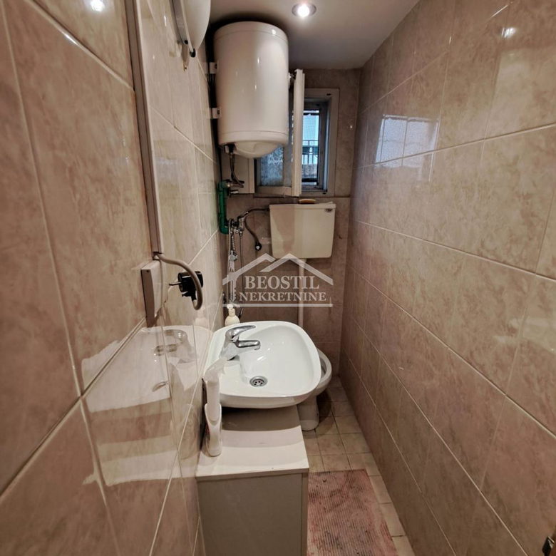 Kuća na prodaju, Centar, Beograd, 180m², 271.000 €