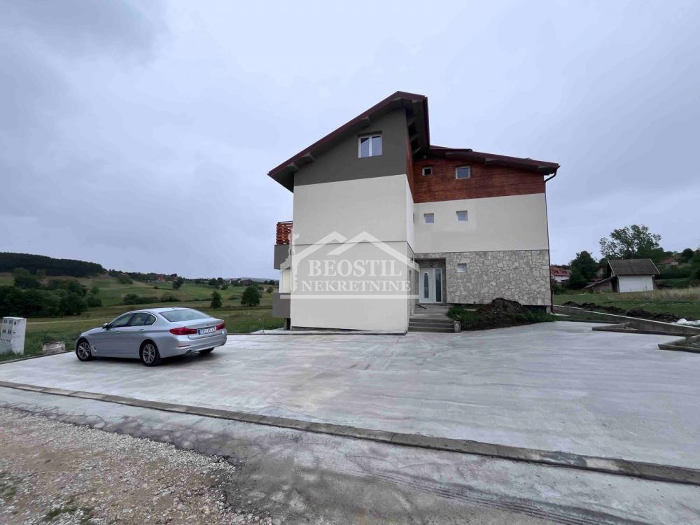Dvosoban stan na prodaju, Kremna, Užice, 32m², 57.600 €