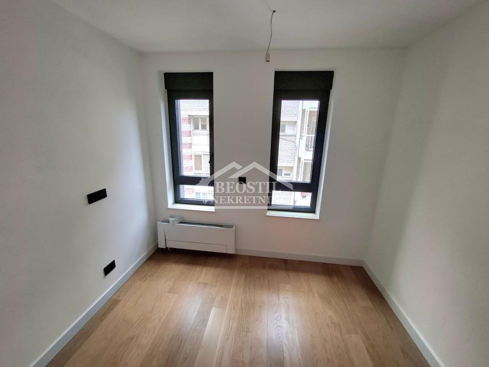 132024599_11_20251025120713 Četvorosoban stan na prodaju, Banovo Brdo, Beograd, 112m², 336.000 €
