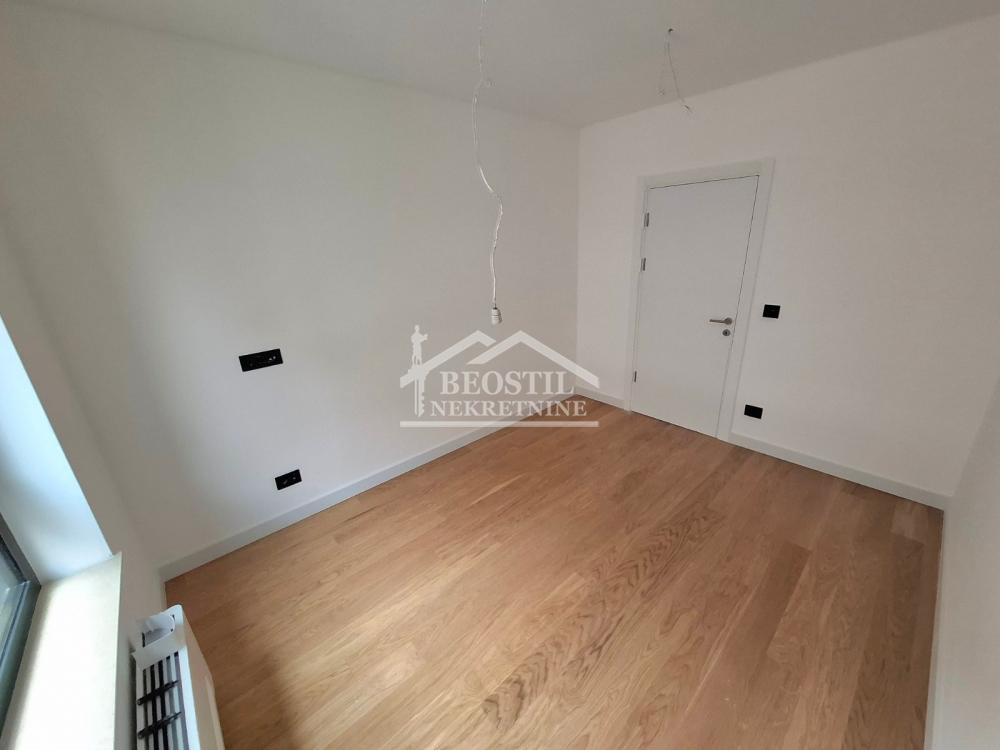 132024599_13_20251025120713 Četvorosoban stan na prodaju, Banovo Brdo, Beograd, 112m², 336.000 €