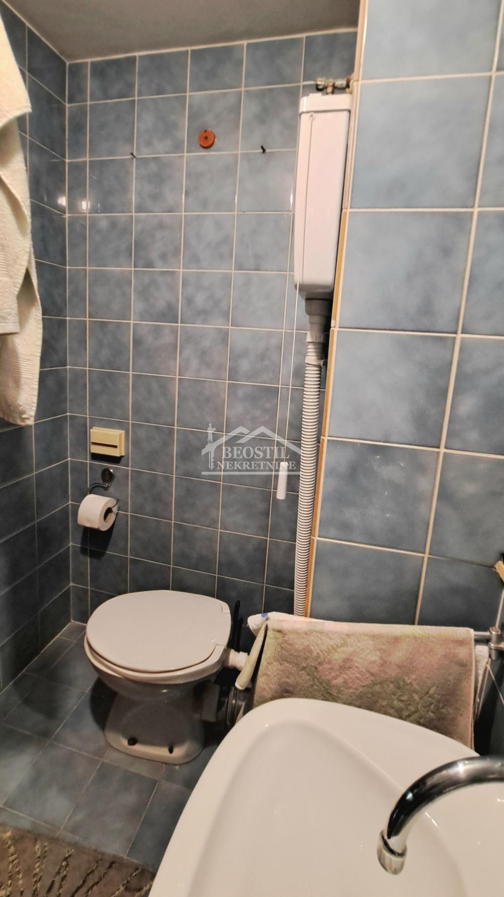 Dvoiposoban stan na prodaju, Višnjička Banja, Beograd, 67.51m², 175.000 €
