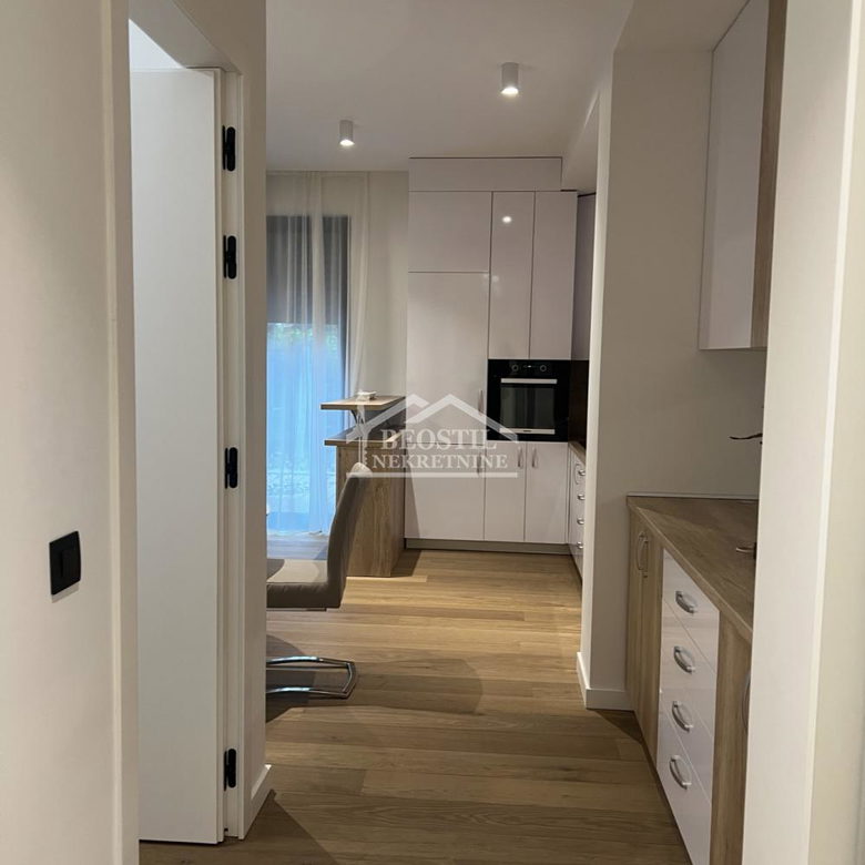 Stan Prodaja Beograd Dedinje 69 m2