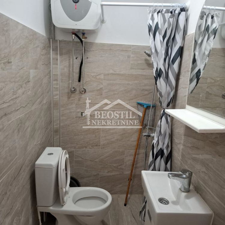 Lokal za izdavanje, Ledine, Beograd, 400m², 4.000 €/mes