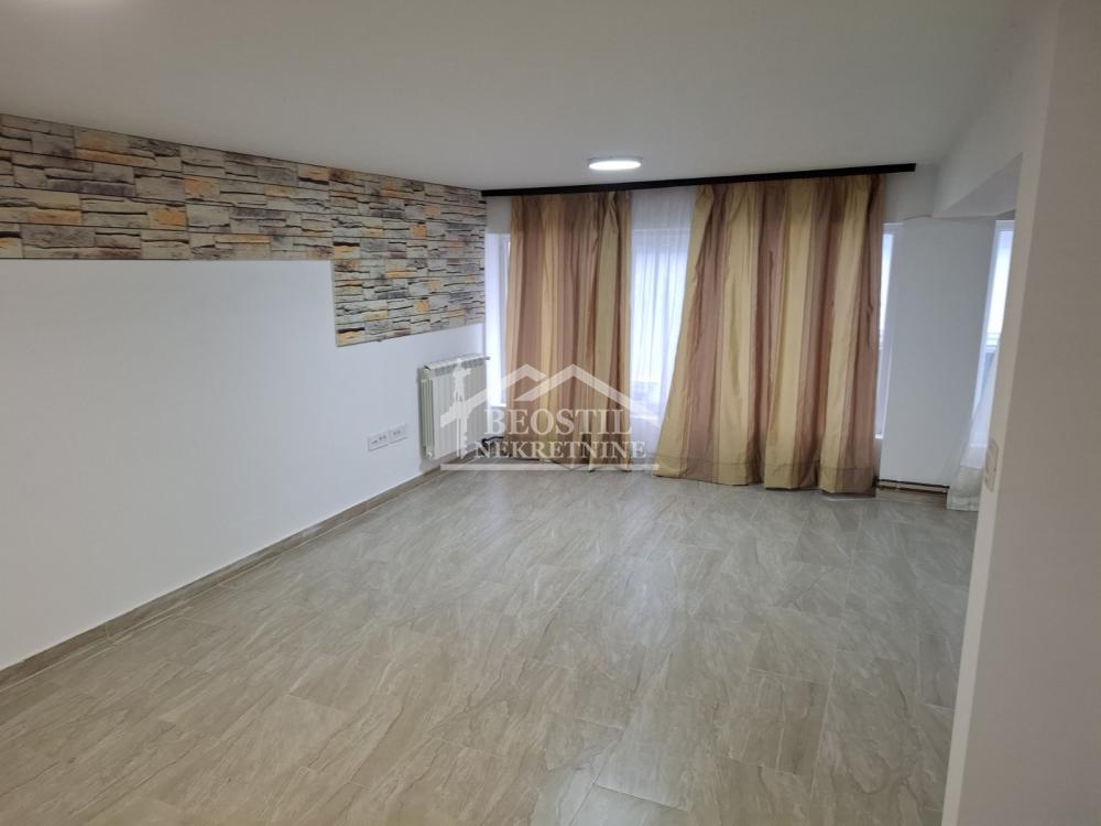 Lokal Izdavanje Beograd Ledine 400 m2