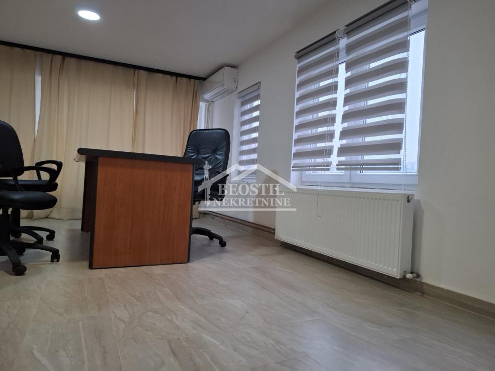 Lokal za izdavanje, Ledine, Beograd, 400m², 4.000 €/mes