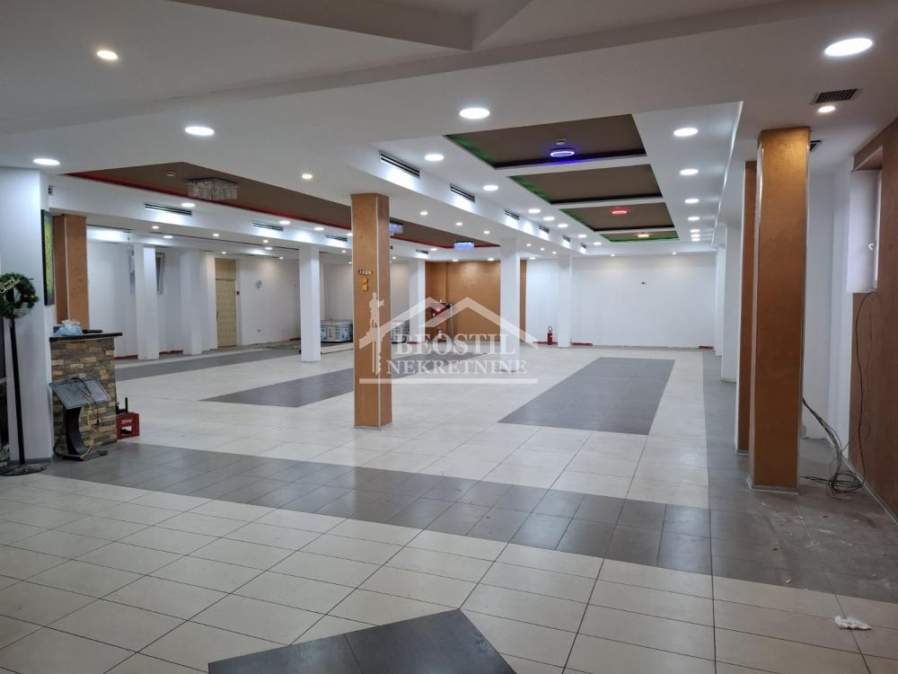 Lokal Izdavanje Beograd Ledine 400 m2