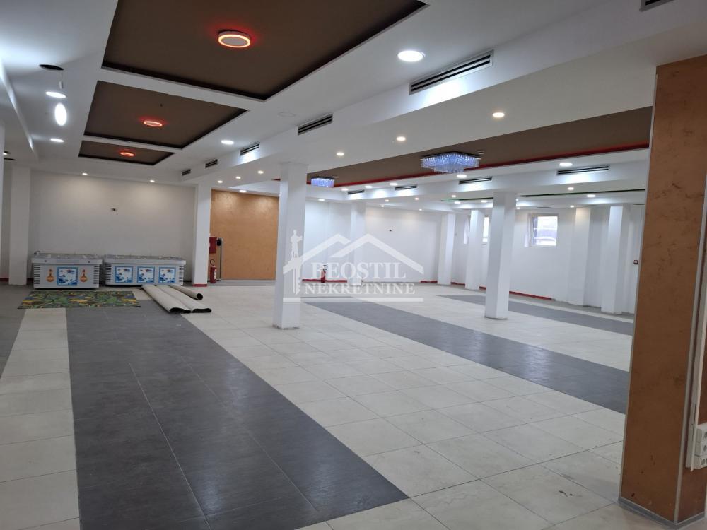 Lokal Izdavanje Beograd Ledine 400 m2