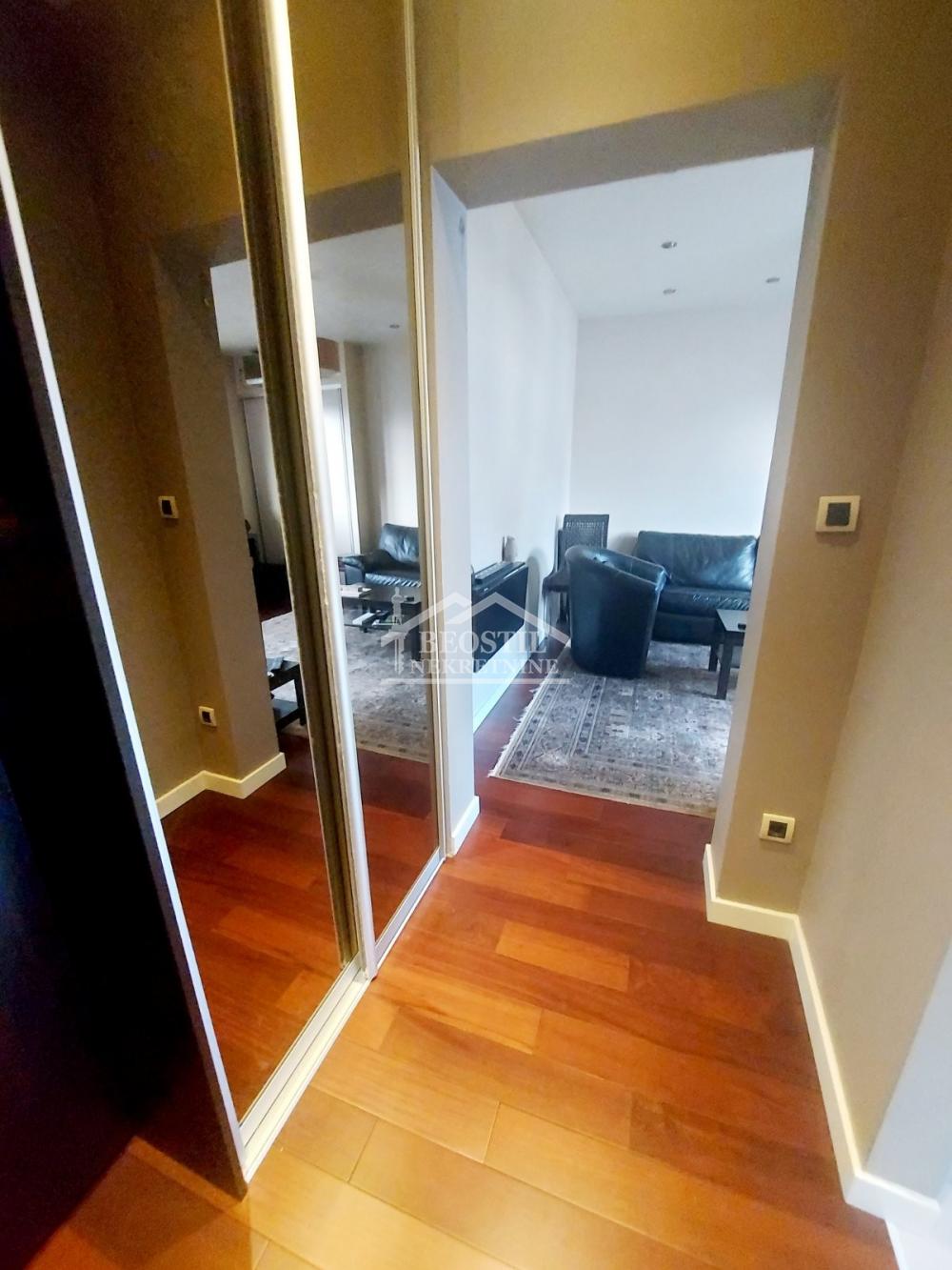 Stan Prodaja Beograd Dorćol 60 m2