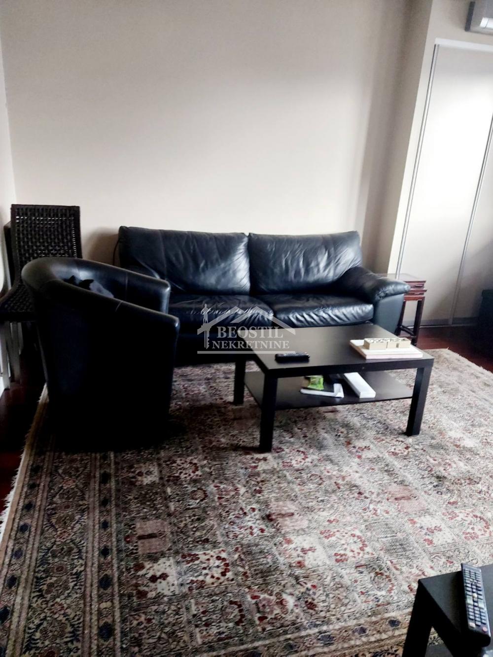 Stan Prodaja Beograd Dorćol 60 m2