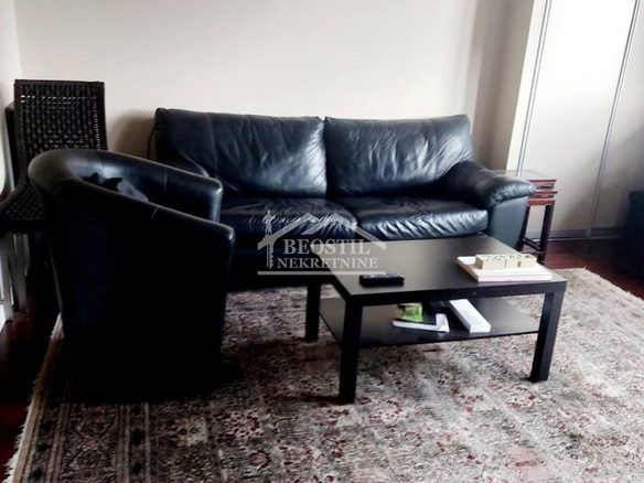 Stan Prodaja Beograd Dorćol 60 m2