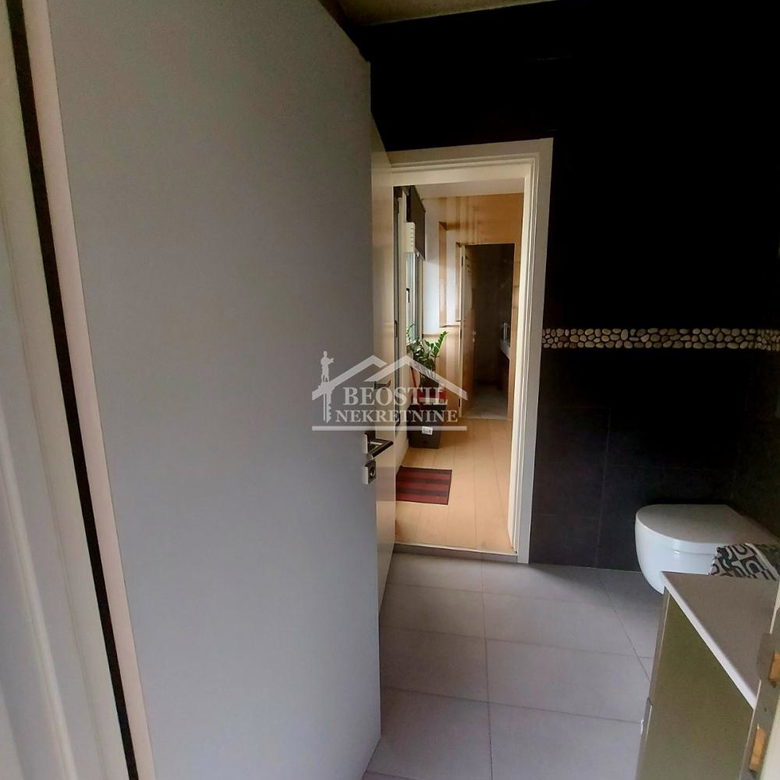 Stan Prodaja Beograd Dorćol 60 m2