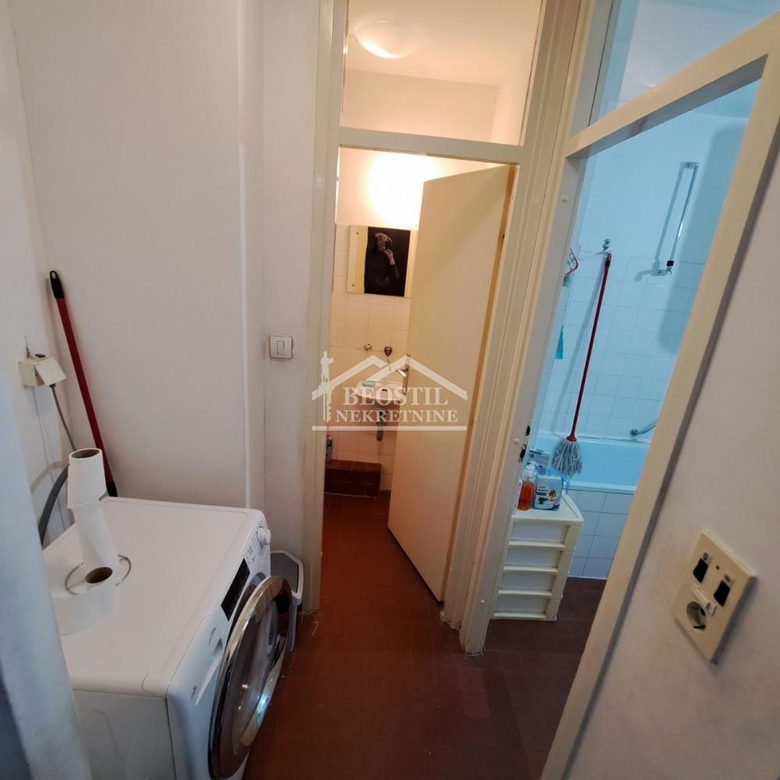 Stan Prodaja Beograd Voždovačka Crkva 105 m2