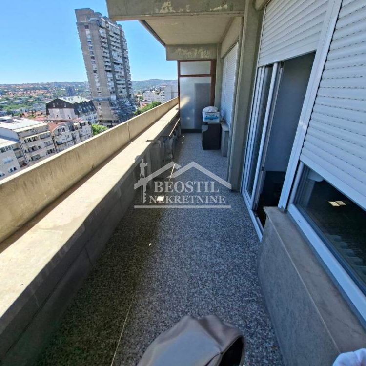 Troiposoban stan na prodaju, Voždovačka Crkva, Beograd, 105m², 269.900 €