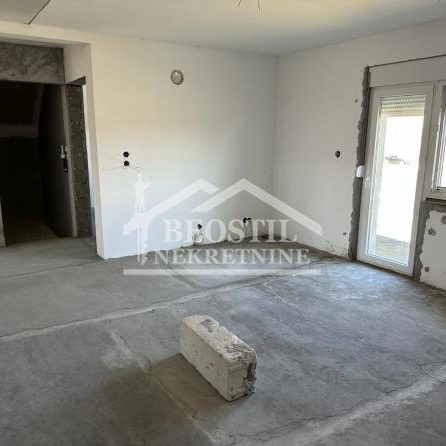 Kuća Prodaja Stara Pazova  135 m2