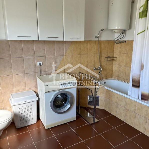 Kuća Prodaja Stara Pazova  135 m2