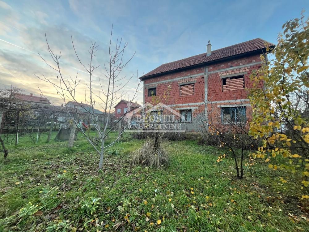 132024753_12_20260116172714 Kuća na prodaju, Plavinac, Smederevo, 337m², 59.000 €