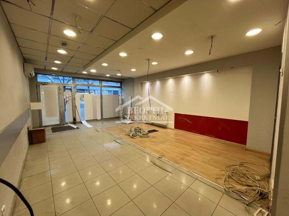 Lokal Izdavanje Smederevo  138 m2