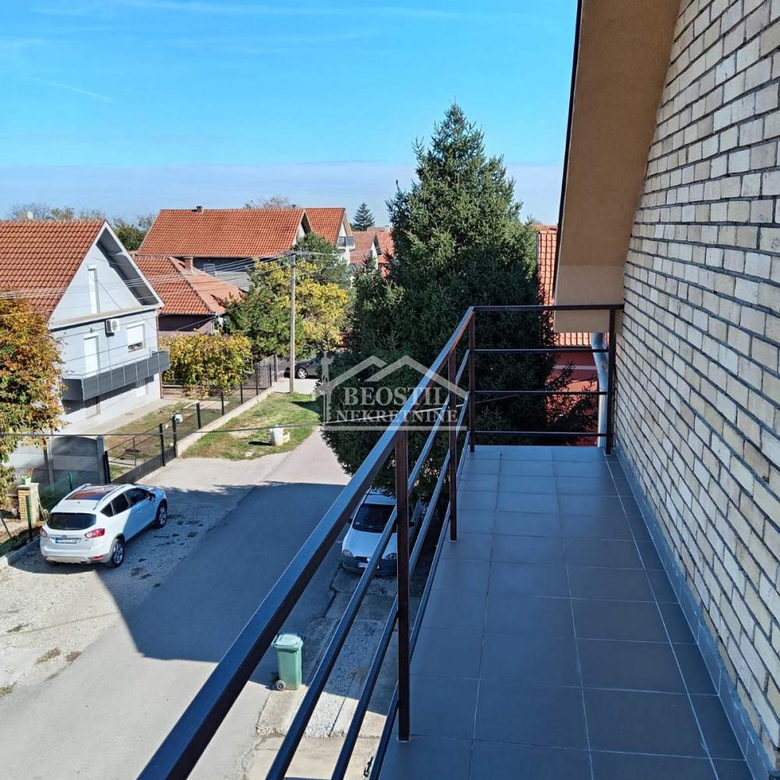 Kuća Prodaja Pančevo  359 m2