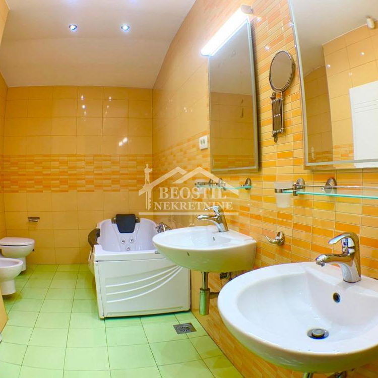 Četvorosoban stan na prodaju, Lion, Beograd, 157m², 375.000 €
