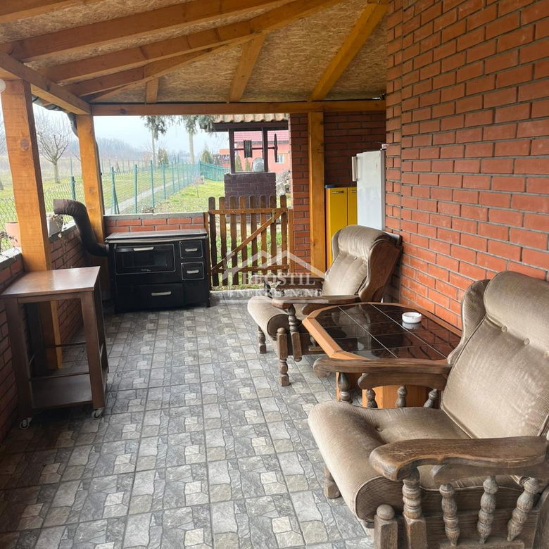 Kuća na prodaju, Umčari, Beograd, 99m², 90.000 €
