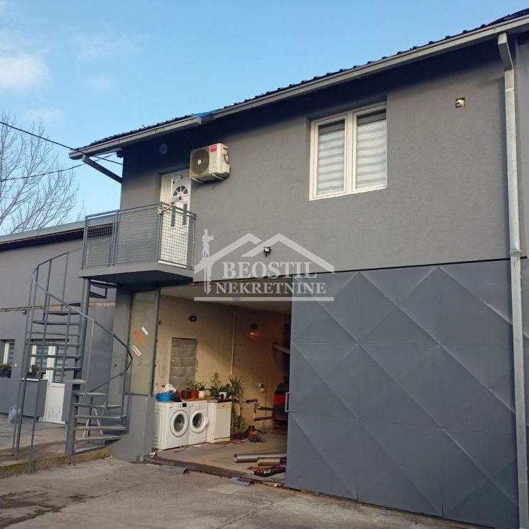 Kuća Prodaja Valjevo  222 m2