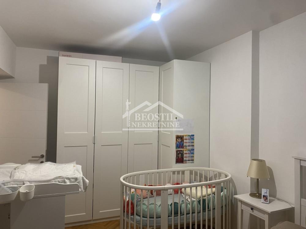 Stan Prodaja Beograd Centar (Vračar) 75 m2
