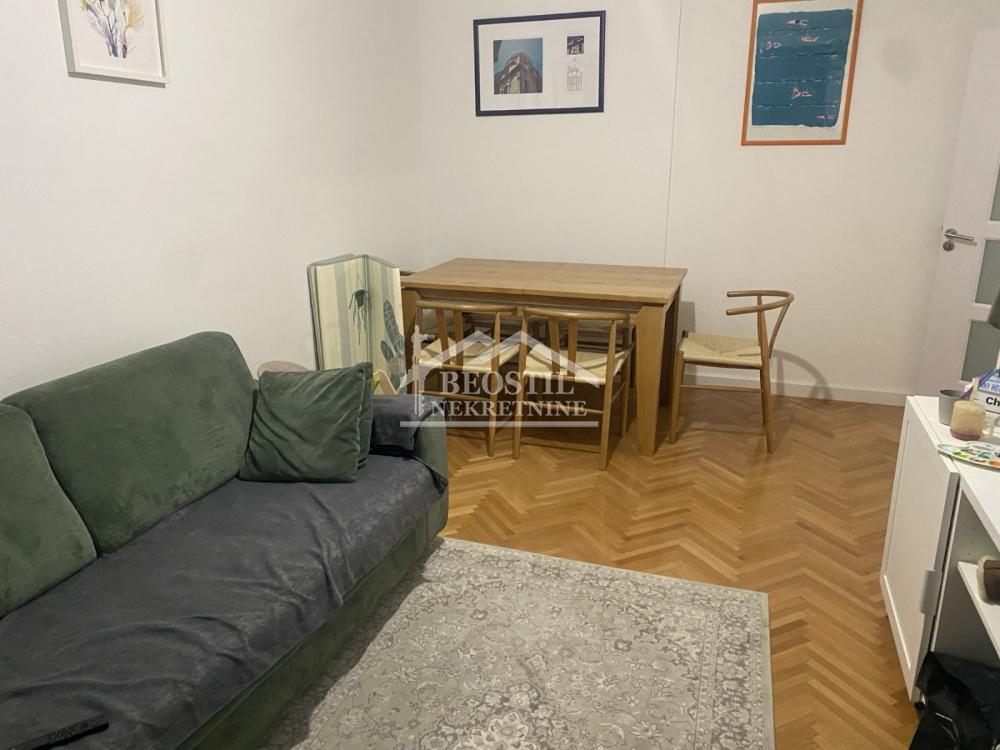 Stan Prodaja Beograd Centar (Vračar) 75 m2